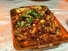 -何师烧烤Pro ·江湖川菜·小龙虾·精酿(太古里旗舰店)