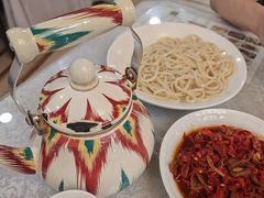 辣皮子肉拌面-汗腾格里·风味餐厅(新疆驻京办店)