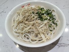 -桂姥姥·桂林卤粉·锅烧桂林米粉(莲塘店)