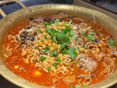 -张翻越·川渝冒菜·武汉黑鸭煲(城北万象城店)
