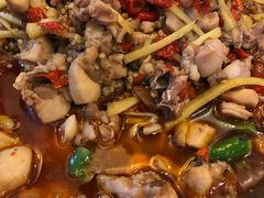 -兔行天下-鸿鹤鲜锅兔(中海国际店)