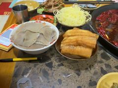-谭记重庆老火锅(总店)