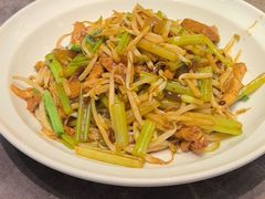 -闫府私房菜·百年鲁菜(恒隆店)