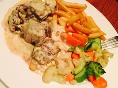 -Geneva日内瓦餐厅(西郊宝成花苑店)