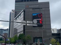 -新世界百货(明洞总店)