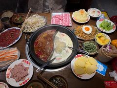 -萍姐火锅·公路夜市(武汉首店)