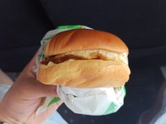 脆鸡蛋堡-德克士(龙阳广场店)