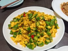 -三牛家厨(长江路店)