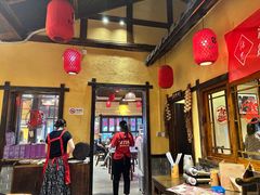 -富正毅三下锅·湘西韵味(天门山索道店)