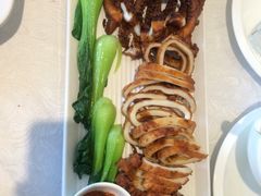 -赶海部落海鲜城(海阳路店)