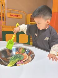 -哈尼兔家庭乐园(开发区万达店)