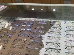 -三叶眼镜城(八佰伴店)