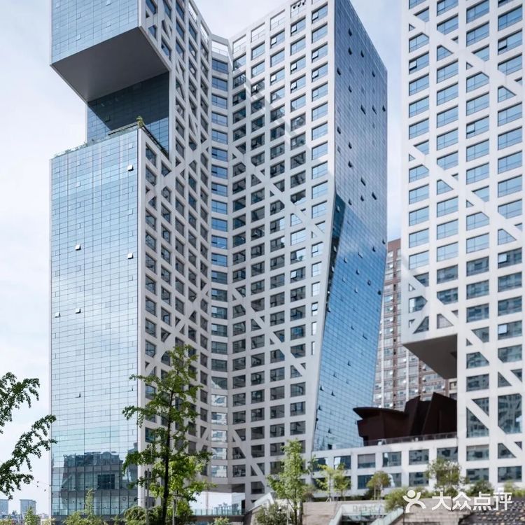 9年之后再看成都来福士广场，好的建筑应是怎样？