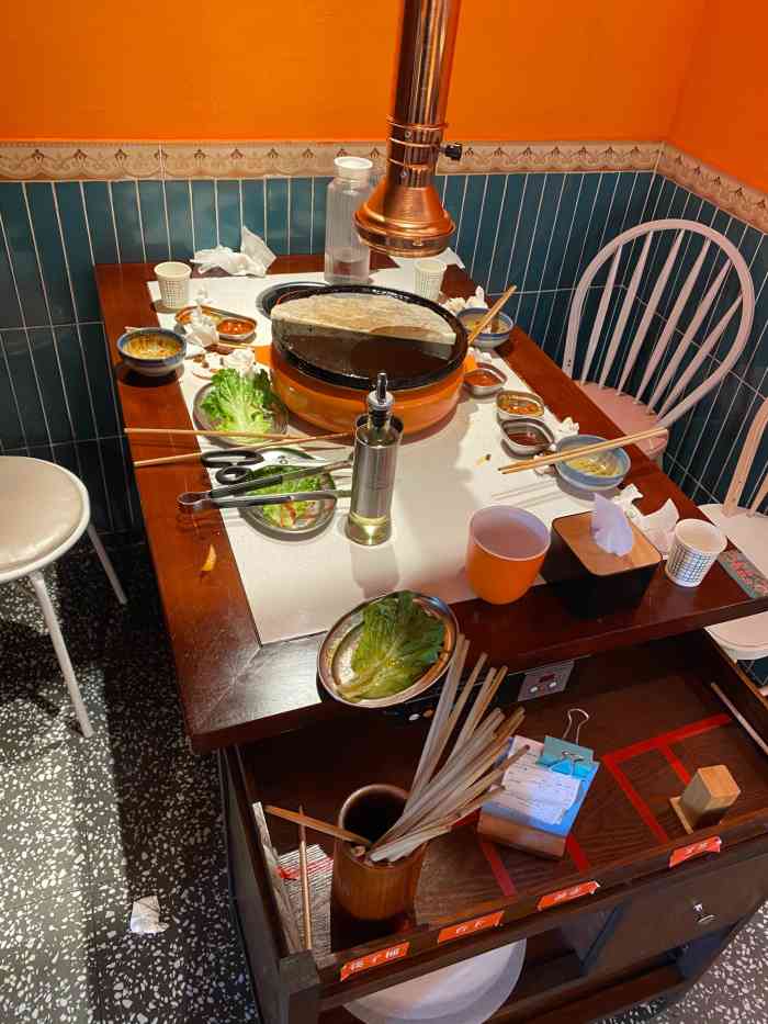 玖等烤肉·五花肉是一绝(汉街店)-"周末的人果然很多,我大约1点半到的