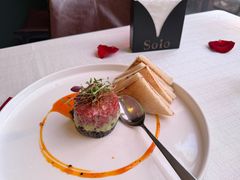 牛肉塔塔配牛油果黑橄榄酱-Solo(衡山路店)
