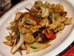干锅花菜-耶里夏丽·丝路新疆菜·清真食品(徐汇南丹东路臻选店)