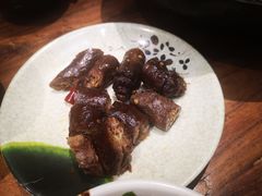 鸭脖子-万记麻辣烫国展总店