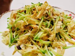 芹菜炒虾-十二海鲜(南湖店)