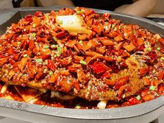 怪味烤鱼-江边城外烤全鱼(世茂广场店)