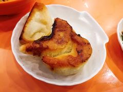 鸡汁锅贴-龙抄手(春熙路总店)