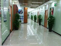 -茂菊口腔连锁(浦东南路店)
