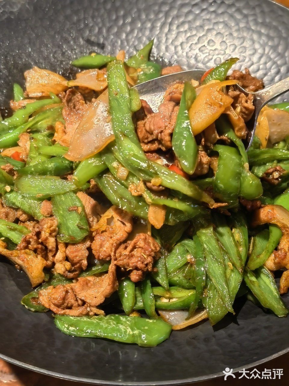 怎么叫我今天才发现呀？家门口竟然有这么好吃的湘菜