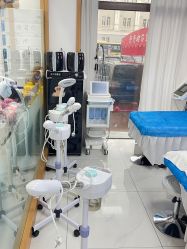 -靓芙泉专研痘痘肌