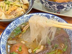 -叶新小吃店(来凤小区总店)