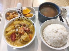 -轻蔬不用等·素食(江苏路店)
