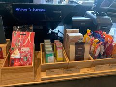 -星巴克臻选(湖滨道店)