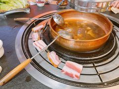 -阿山卓·野生菌火锅·纳西火塘烤肉