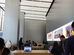 -Apple 零售店(Canton Road)