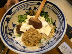 -蜗牛小馆醉乡民谣云南菜(惠新西里店)