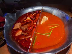 台式麻辣锅-湊湊火锅·茶憩(杭州湖滨银泰in77店)