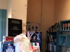 -朗韵钢琴学校(中环金界店)