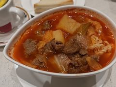 -香港新发烧腊茶餐厅(水围店)