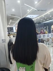 -藤野造型·烫·染发型设计店