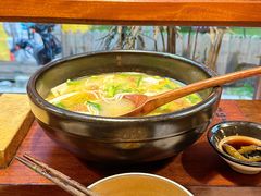 -银米·云南传统过桥米线(双廊黑金冠店)