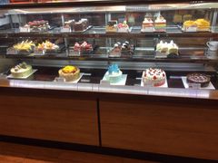 面包甜点陈列柜-85度C(上海奉贤苏宁生活广场二店)