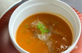 Tom Yum Fish Maw Soup
