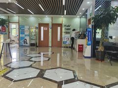 -茂菊口腔连锁(浦东南路店)