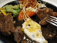 -汤姆家的牛排意面披萨(融创茂店)