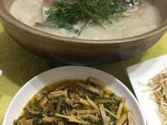 -天目湖刘老四农庄
