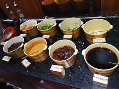 自助调料区-阪尚皇·原切牛排·烤肉火锅自助(北京路店)