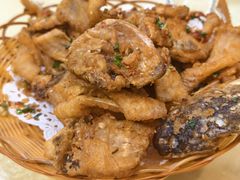 椒盐鱼骨-华兴餐厅·招牌生鱼片(桃园路店)