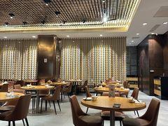 -乐忻皇朝(上海中心大厦店)