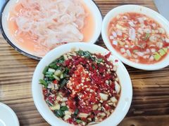 -周良天山牛杂城(天山路总店)