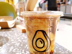 油梨果咖啡-油梨树AVOCADO TREE(嘉里中心店)