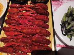 -肥肥虾庄·金牌油焖大虾(杨园滨江时代walk店)