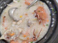 -覃记海鲜美食餐厅